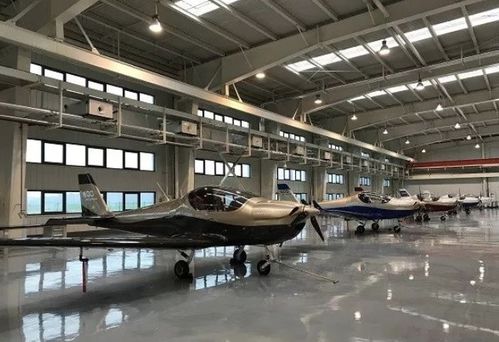 自貢可以直飛重慶只要45分鐘 川渝首條飛行訓(xùn)練航線(xiàn)已開(kāi)通